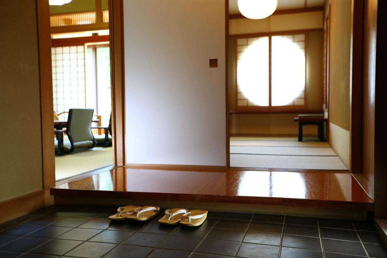 Oku Yugawara Sansuirou Hotel Eksteriør billede