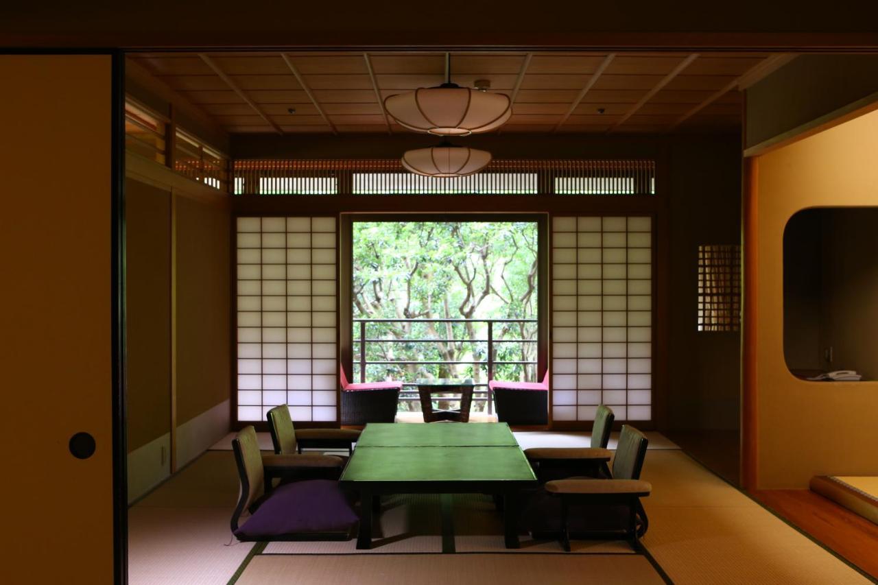 Oku Yugawara Sansuirou Hotel Eksteriør billede