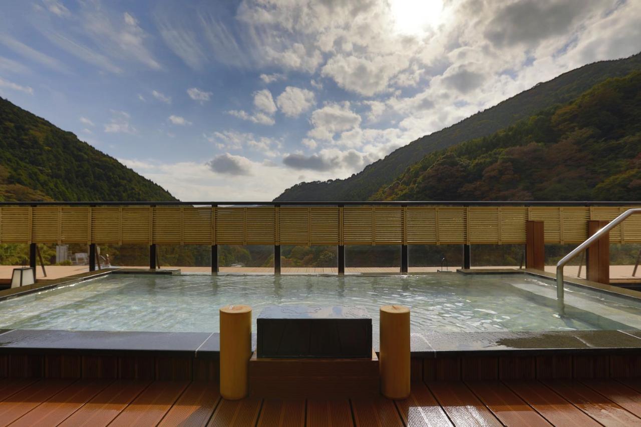 Oku Yugawara Sansuirou Hotel Eksteriør billede