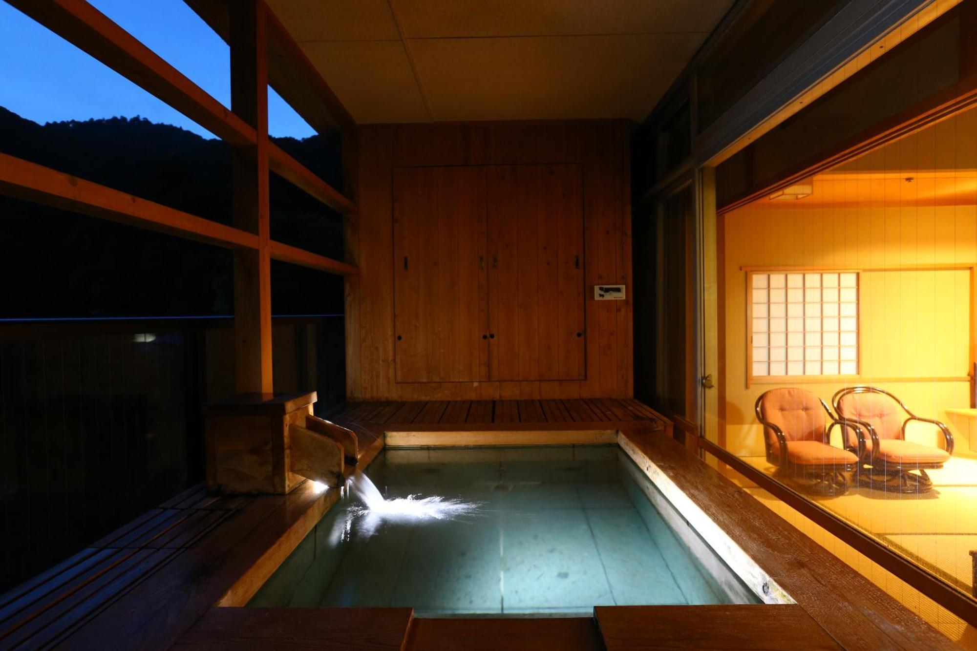 Oku Yugawara Sansuirou Hotel Eksteriør billede