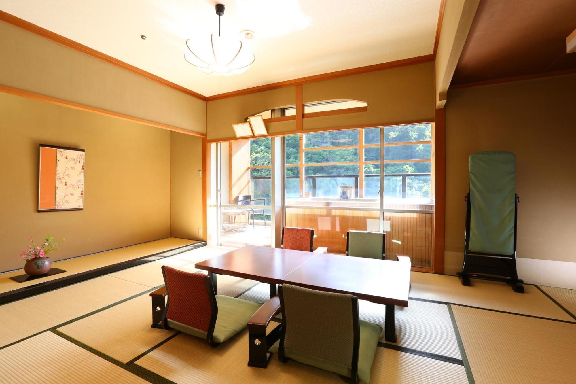 Oku Yugawara Sansuirou Hotel Eksteriør billede